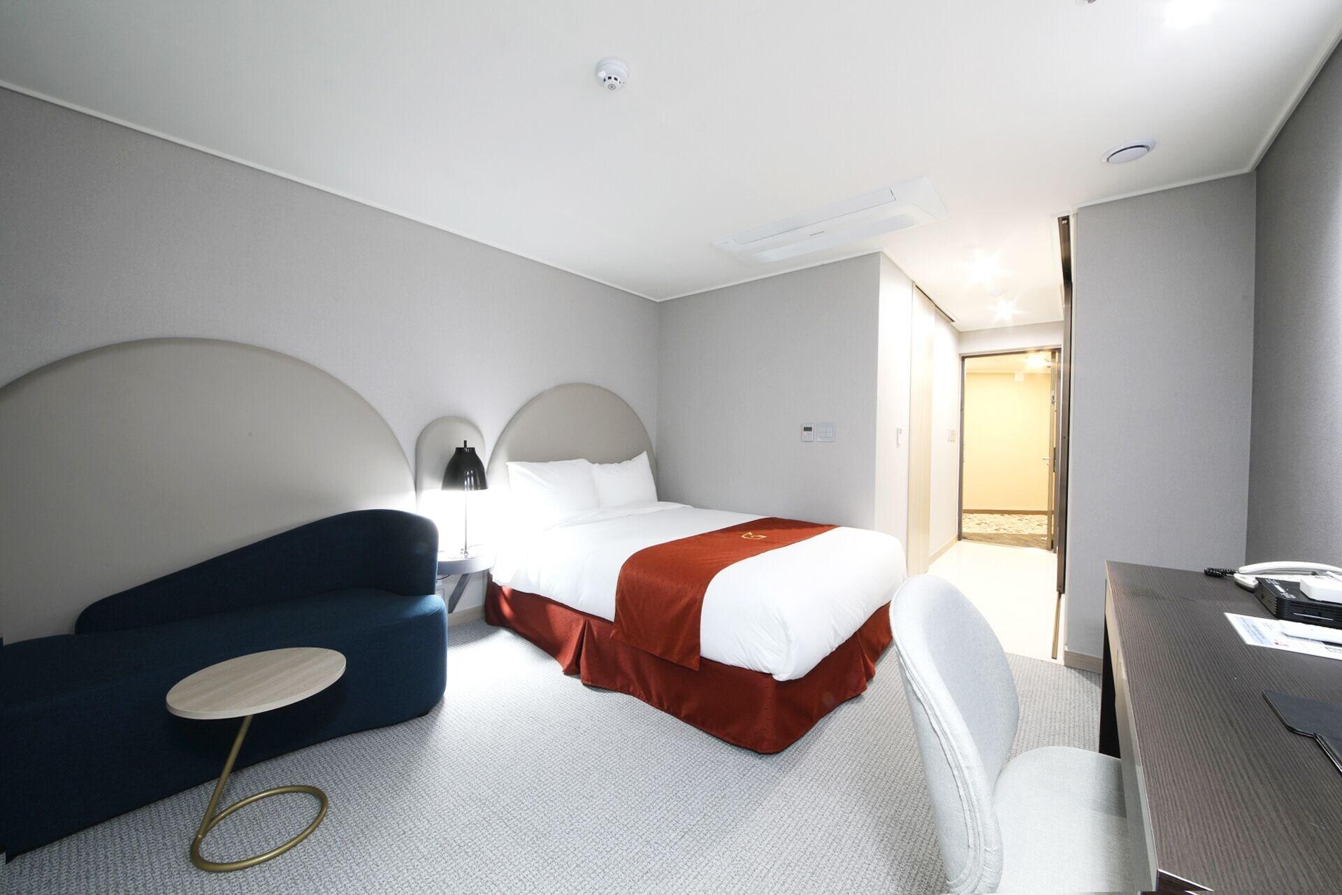 Golden Tulip Essential Namgang Hotel Jinju Ngoại thất bức ảnh