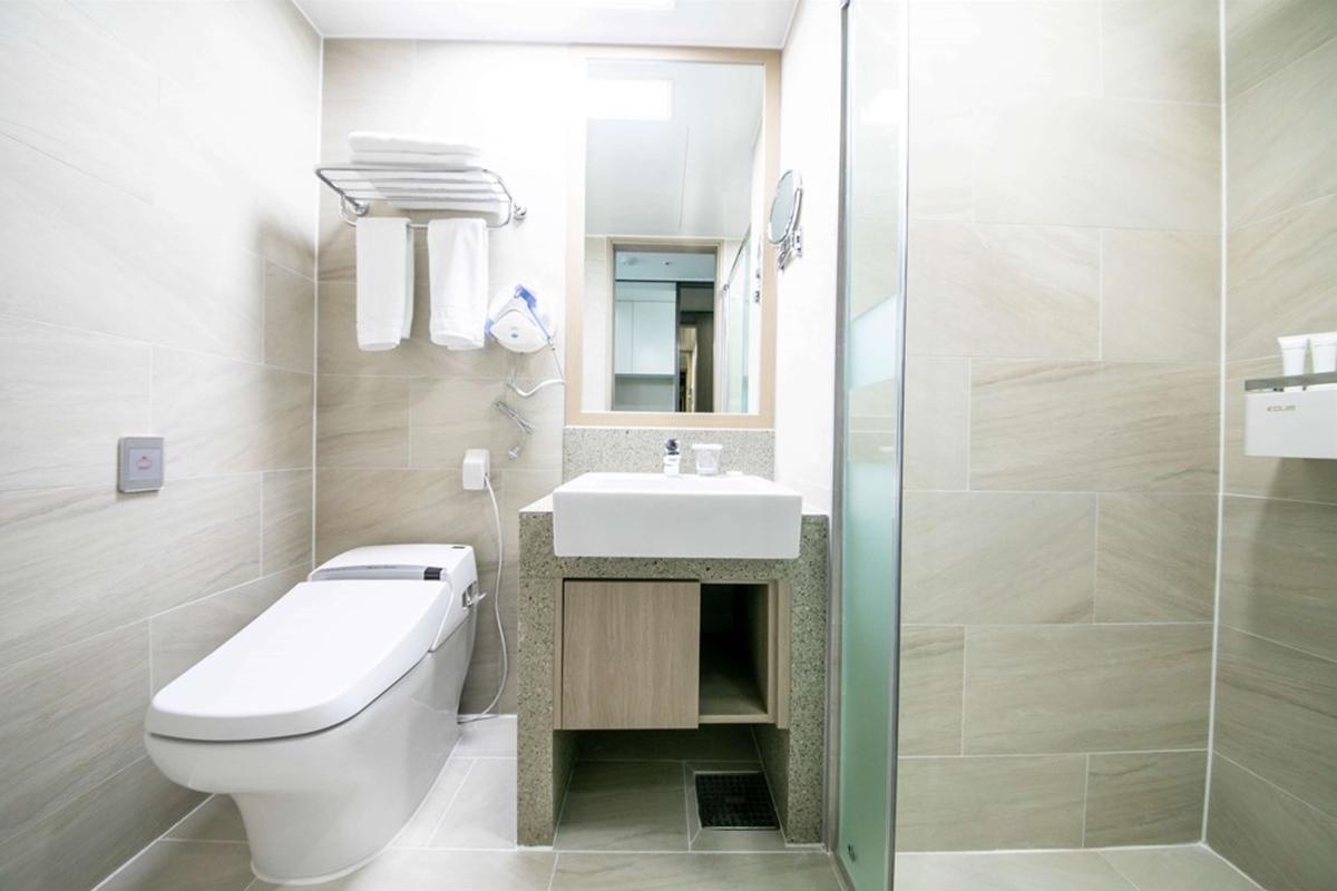 Golden Tulip Essential Namgang Hotel Jinju Ngoại thất bức ảnh