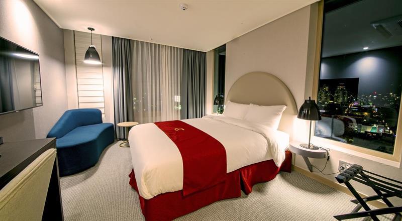 Golden Tulip Essential Namgang Hotel Jinju Ngoại thất bức ảnh